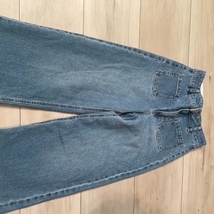 wide high waist jeans